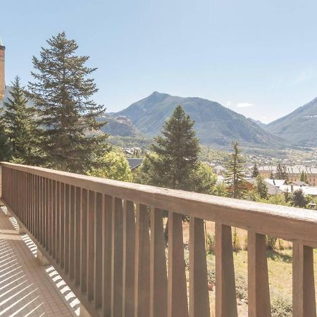 Spacieux Appartement 4 Pieces Avec Parking A Briancon - 8 Personnes - Fr-1-330C-55 Bagian luar foto
